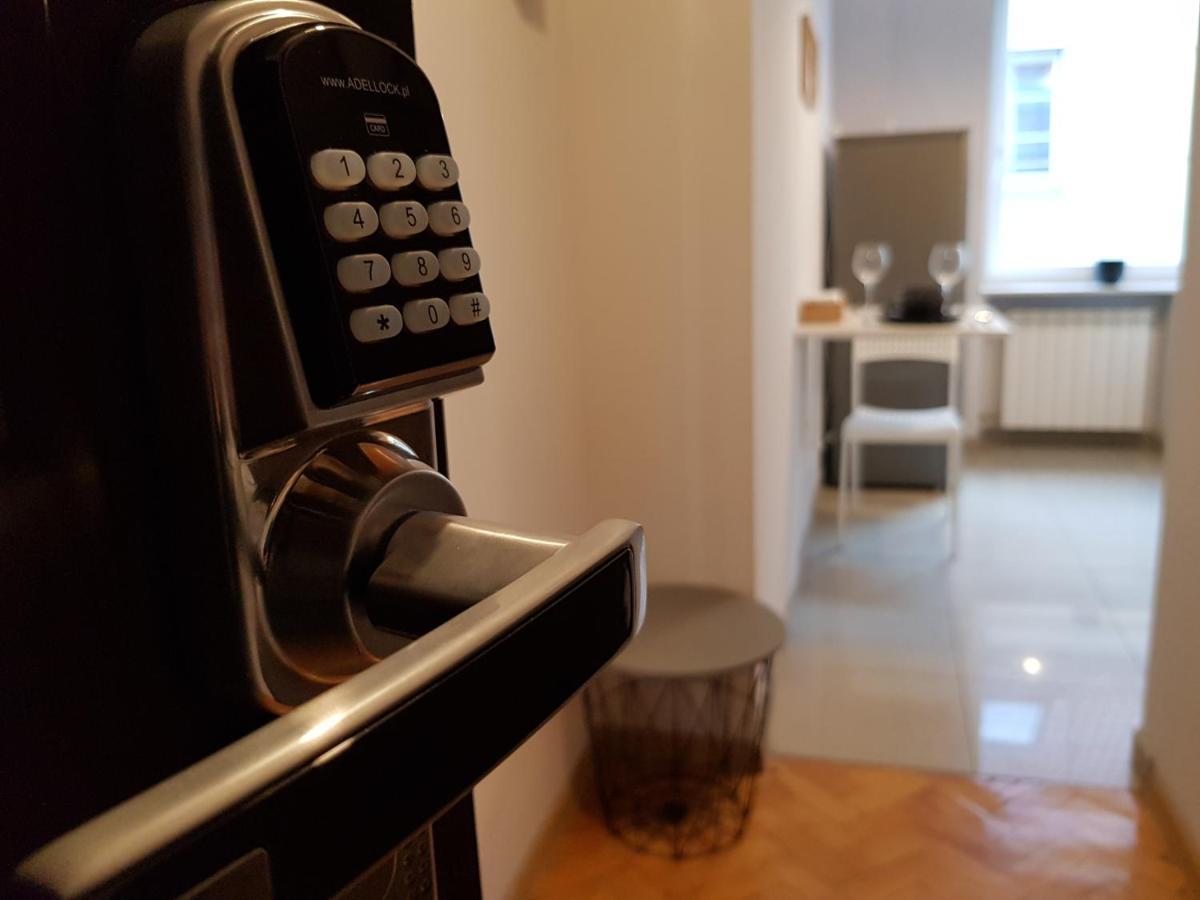 Apartament Przy Rynku Гливице Экстерьер фото